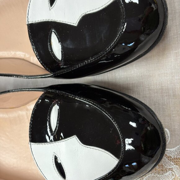 Stuart Weitzman-Women-PW32176-Black/White Patent leather Shoes.Sz-6M.Spain.Used. - Picture 11 of 11